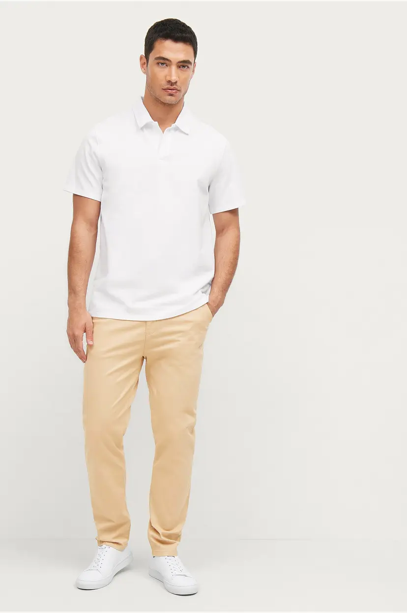 Studio Total Chino ICON™ Tapered Chino - Beige