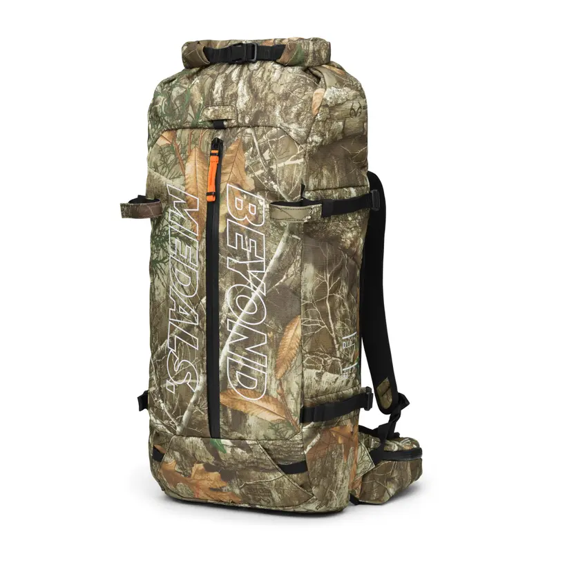 DB Snow Pro Backpack 32L Db X Beyond Medals