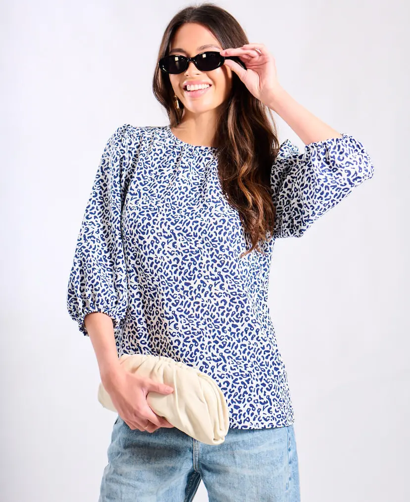 Needs No Label Blue Animal Puff Sleeve Blouse