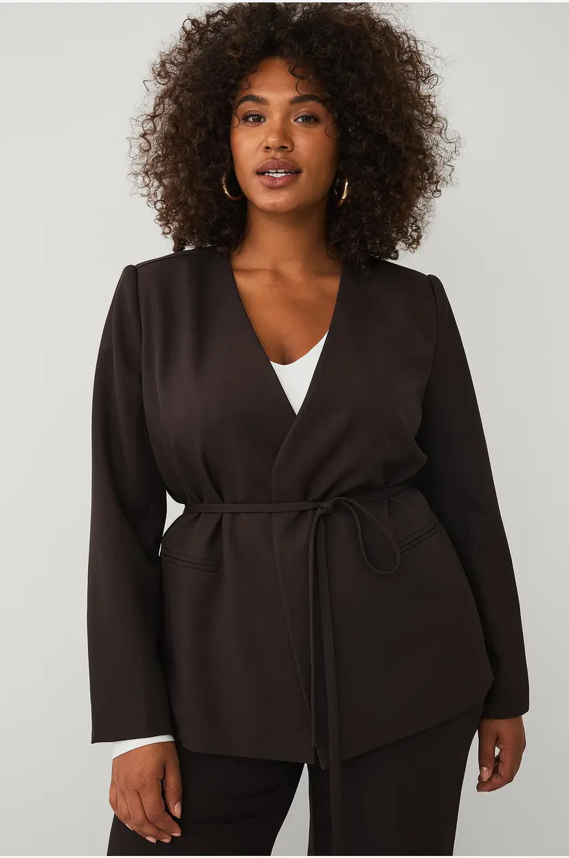 Ellos Plus collection Blazer med knytbart belte - Brun