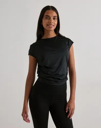 Aim'n Aim'n - Svart - Luminous Draped Short Sleeve