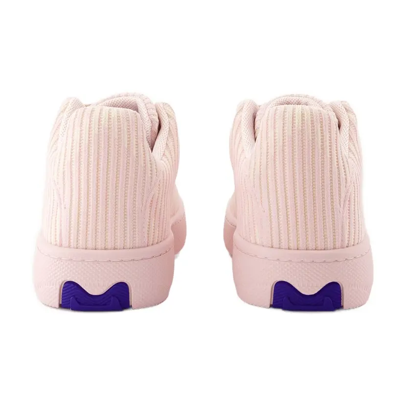 Burberry Burberry Sneakers – Rosa