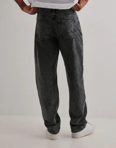 Woodbird Woodbird Leroy Thun Black Jeans Loose fit jeans Grå