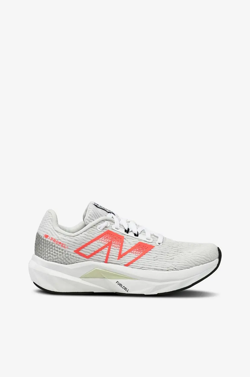 New Balance Løpesko New Balance Fuelcell Propel v5 - Hvit