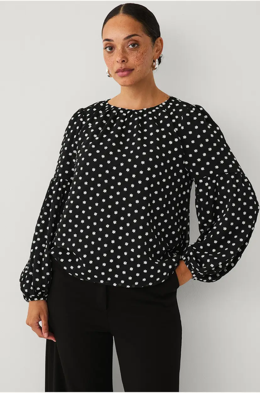 Ellos Collection Bluse med ballongerme - Svart