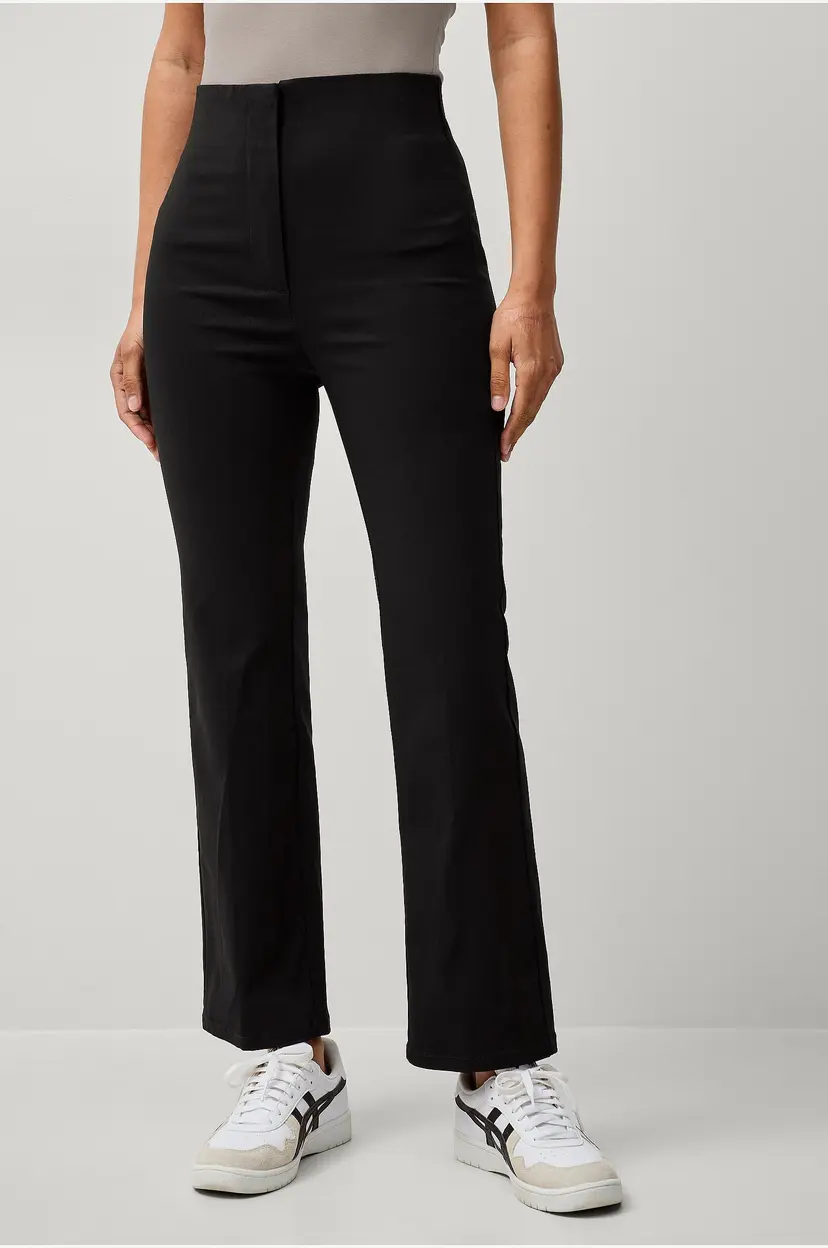 Ellos Collection Flexy Cropped bukser i superstretch - Svart