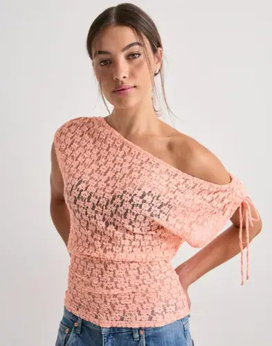 Nelly Nelly - Rosa - Wonderful Lace Shoulder Top