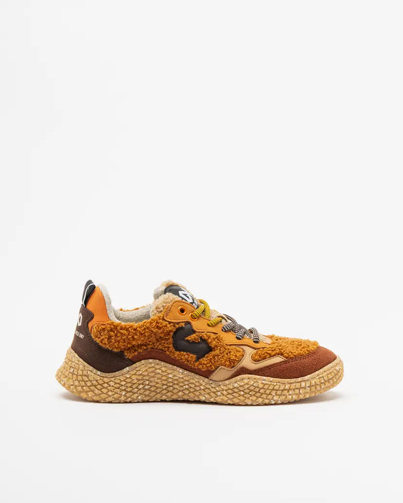 ID.Eight ID.Eight HANA Teddy Toffee Brown Sneakers