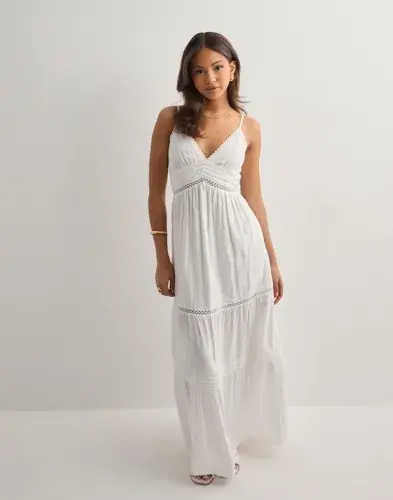 Nelly Nelly - Hvit - Maxi Lace Insert Dress