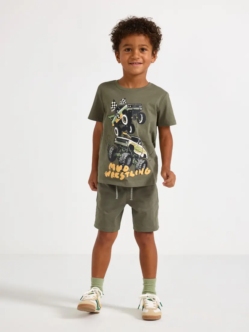 Lindex Mellomlange shorts