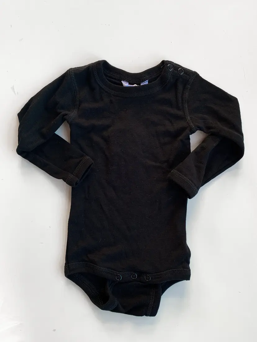 Joha Body i ull/silke Black