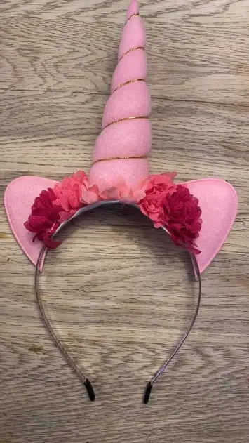Lili Marleen Enhjørning/unicorn hårbøjle, lyserød med lyserøde/pink blomster