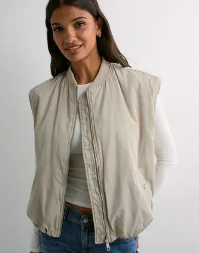 ONLY Only - Beige - Onladel Life Waistcoat Cc Otw