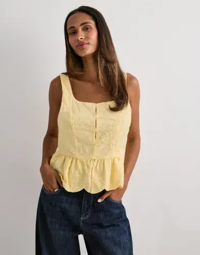 Pieces Pieces - Gul - Pcmarli Sl Top Wvn D2D