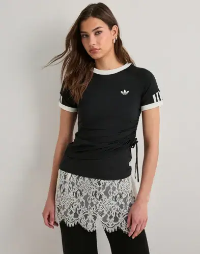 Adidas Originals Adidas Originals - Svart - Layered Calitee