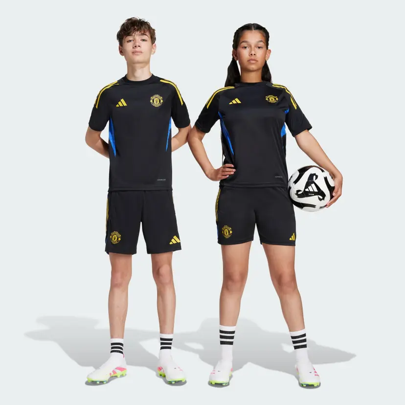 Adidas Manchester United Tiro 25 Competition Training Shorts