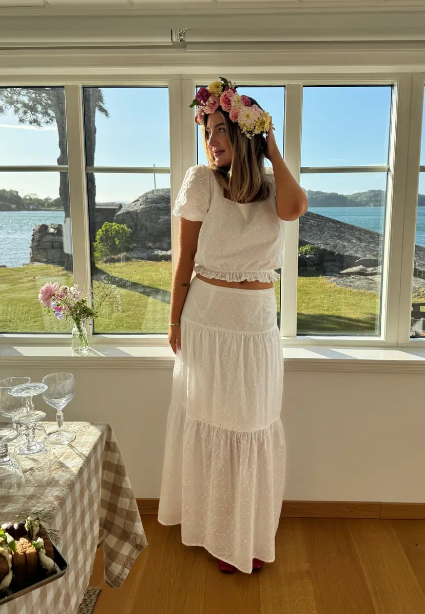 Bubbleroom Broderie Anglaise Maxi Skirt