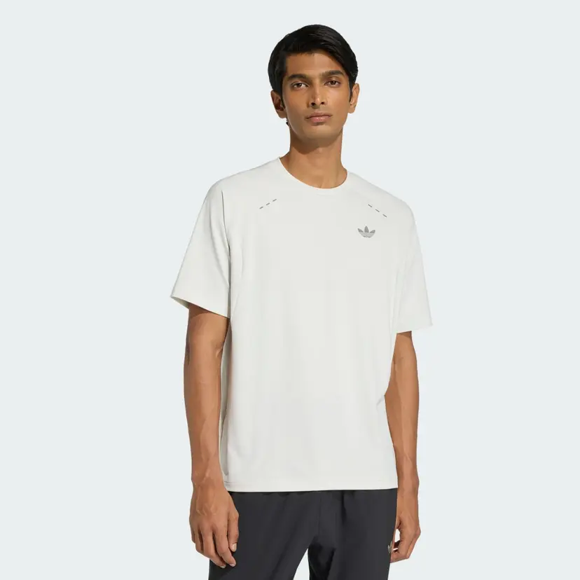 Adidas TECH TREFOIL ESSENTIALS POLYESTER T-SKJORTE