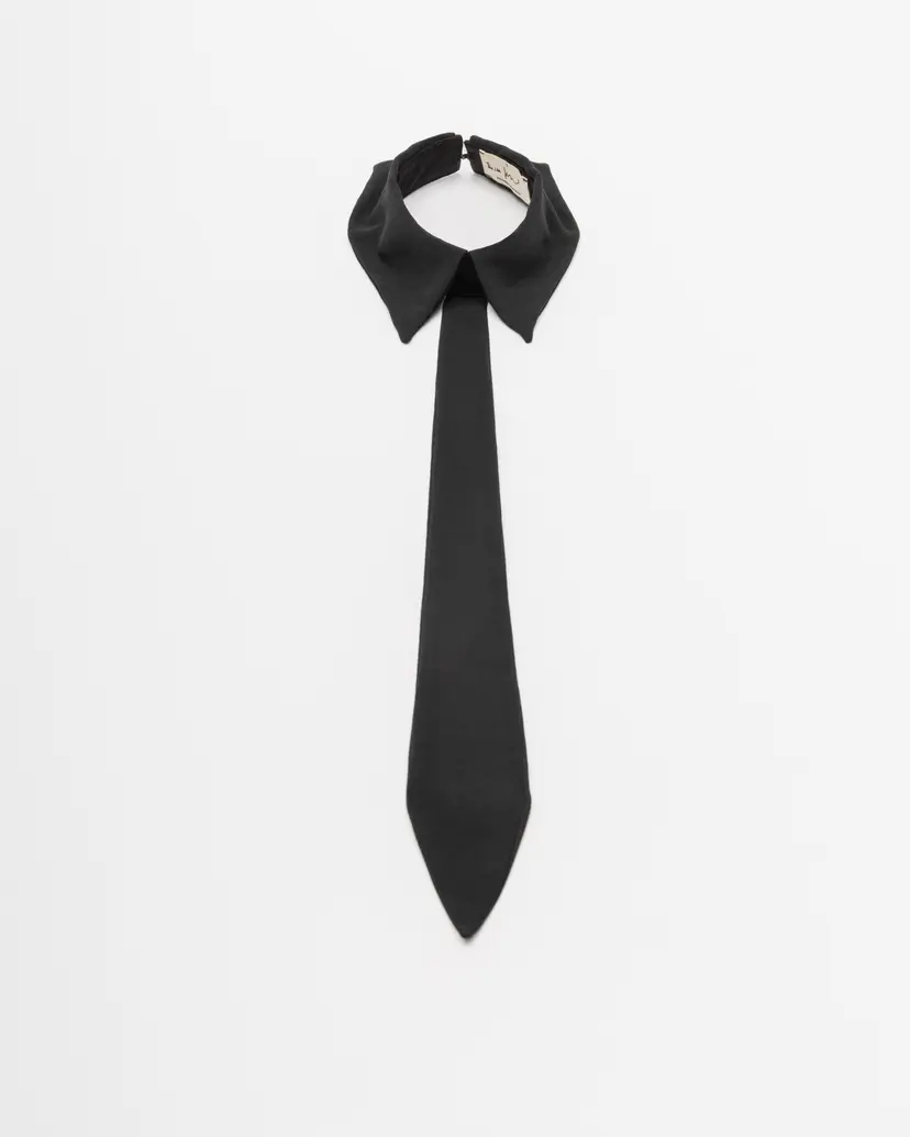The Lab.yrinth The Lab.yrinth GRA Black Tie