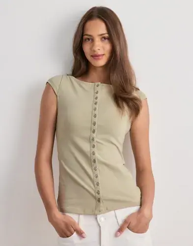 Nelly Nelly - Grønn - Front Button Tee