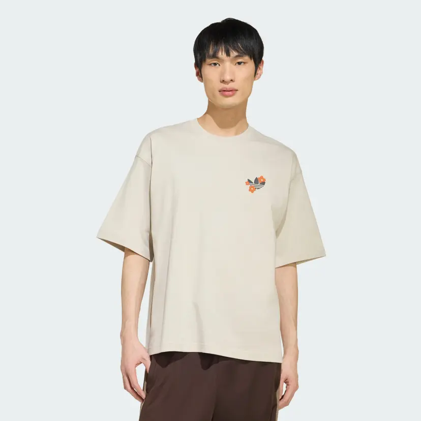 Adidas 70S FLORAL GRAPHIC T-SKJORTE