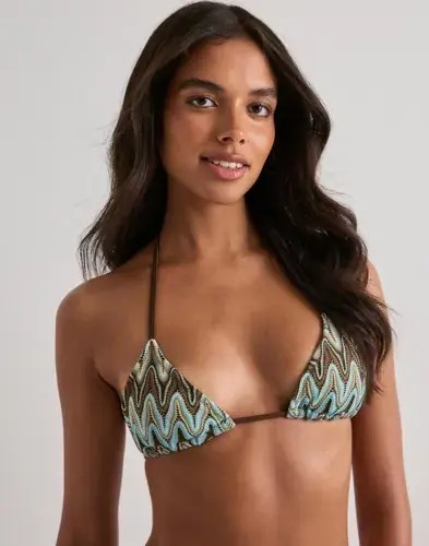 Nelly Nelly - Blå - Island Escape Bikini Top