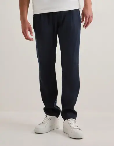 GANT Gant Reg Lyocell Pants Slacks Blå