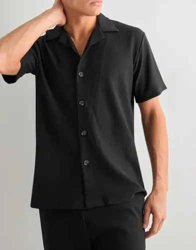 Selected Men Selected Men Slhloose-Plisse Resort Ss Shirt Ex Kortermede skjorter Svart