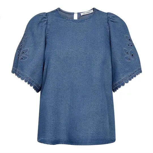 Co Couture Co' Couture - Tilly Emb Blouse - Denim Blue