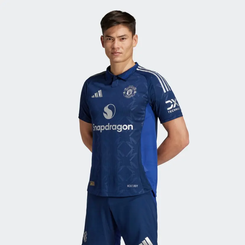 Adidas Manchester United 24/25 Authentic Bortetrøye