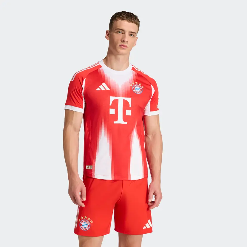 Adidas FC Bayern 25/26 Authentic Hjemmetrøye