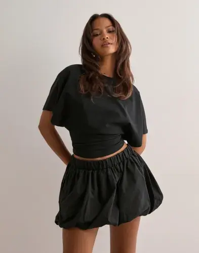 Nelly Nelly - Svart - Balloon Skirt