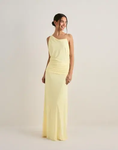 Nelly Nelly - Gul - Asymmetric Dream Dress