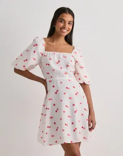 Vero Moda Vero Moda - Hvit - Vmodette 2/4 Short Dress Wvn Ga