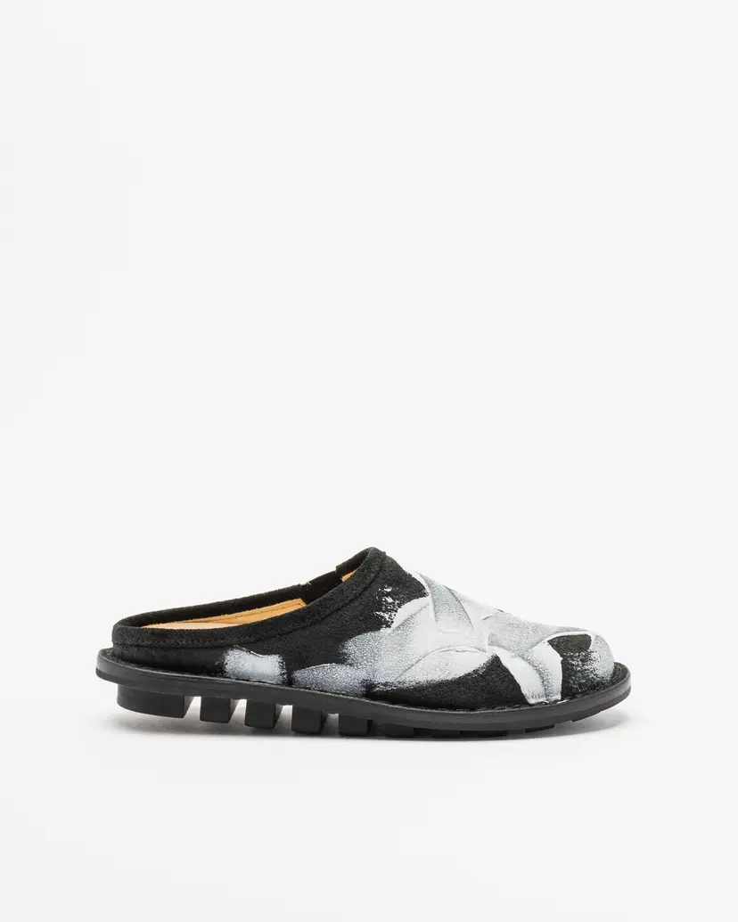 Trippen Trippen HALF-YEN Black Clogs