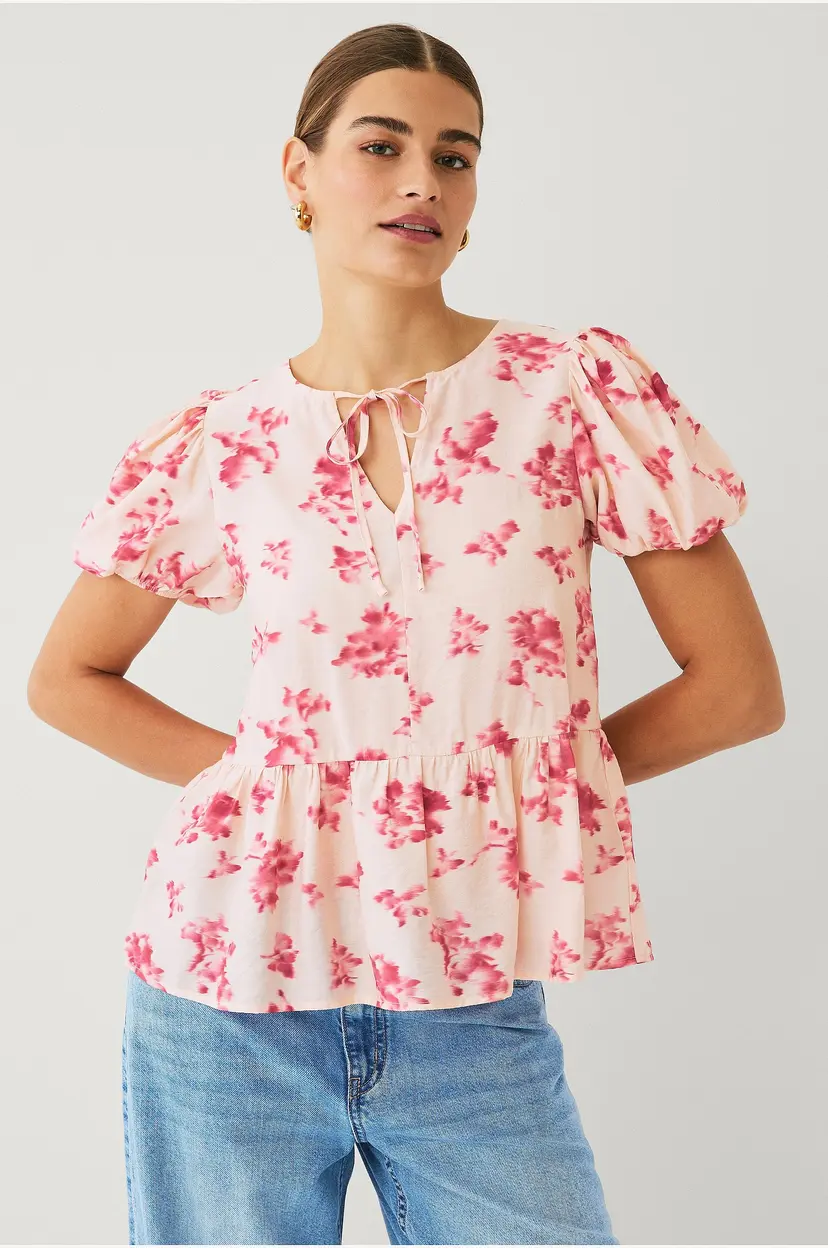 Ellos Collection Bluse med puffermer - Natur