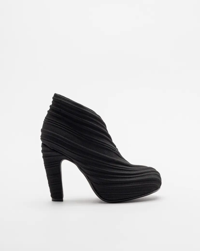 United Nude United Nude FOLD HI II Black Ankle Boots