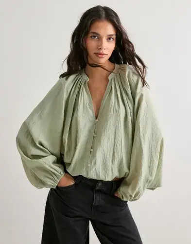 Nelly Nelly - Grønn - Button Blouson Blouse