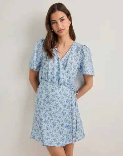Vero Moda Vero Moda - Blå - Vmjosie Ss Wrap Short Dress Wvn Ga