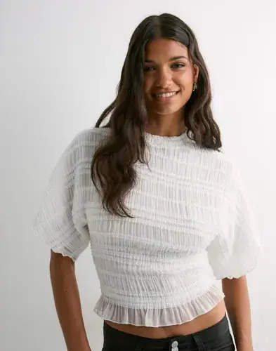 Nelly Nelly - Hvit - Frill Turtleneck Blouse