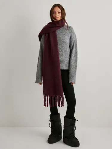 Pieces Pieces - Rød - Pcnikita Long Scarf Noos Bc