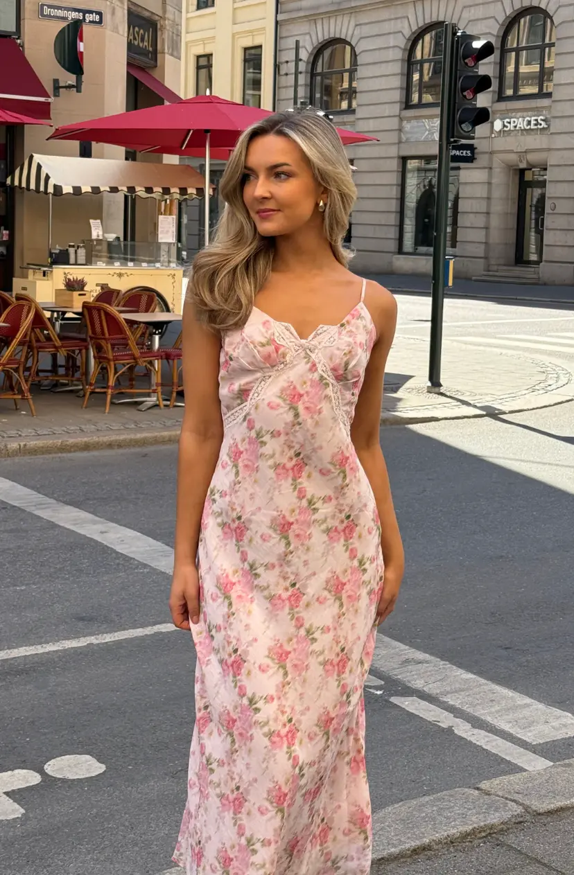 ASTR The Label Liran Midi Dress