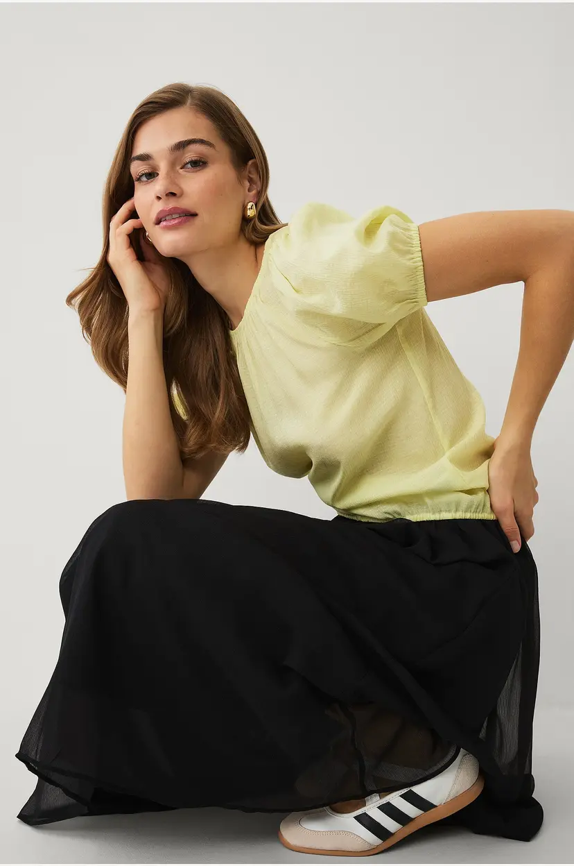 Ellos Collection Bluse med puffermer - Gul