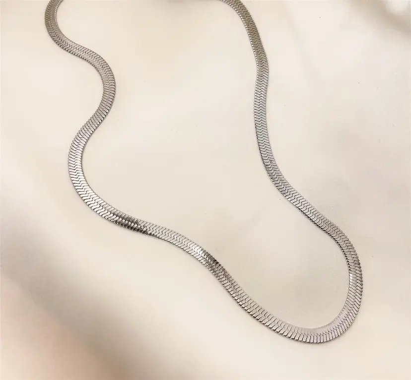 Aiyanna Snake Necklace