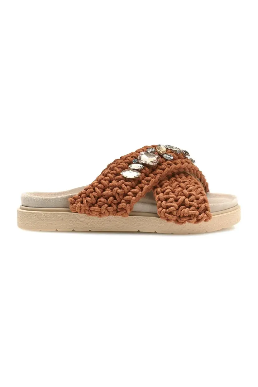 Inuikii Slipper Woven Stone