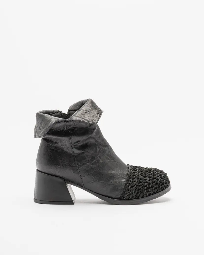 Papucei Papucei VERRY Black Ankle Boots