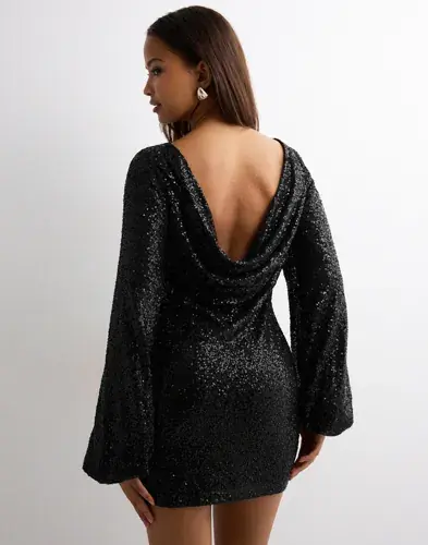 Nelly Nelly - Svart - Sparkling Cowlneck Dress