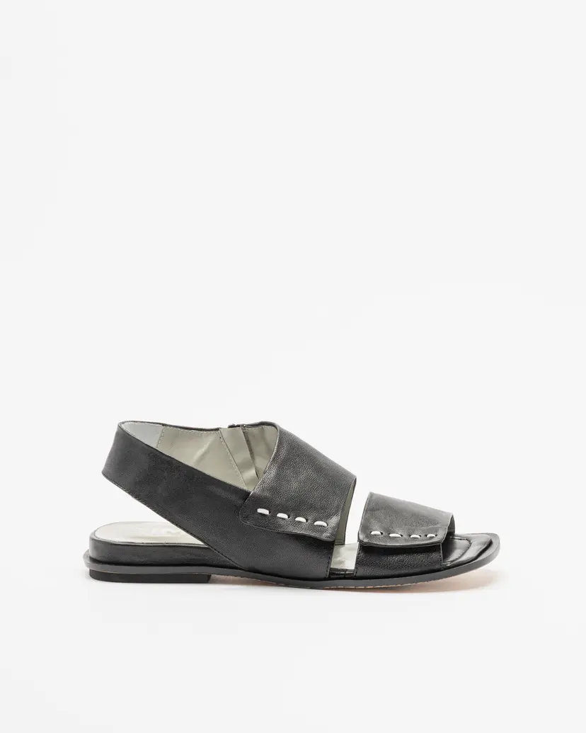 MLO MLO X26E25121 Black Flat sandals