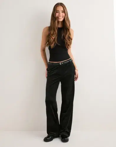 ONLY Only - Svart - Onlkayle-Elsy Straight Velvet Pant
