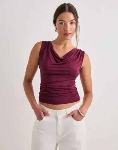 Nelly Nelly - Rød - Ultra Soft Waterfall Top